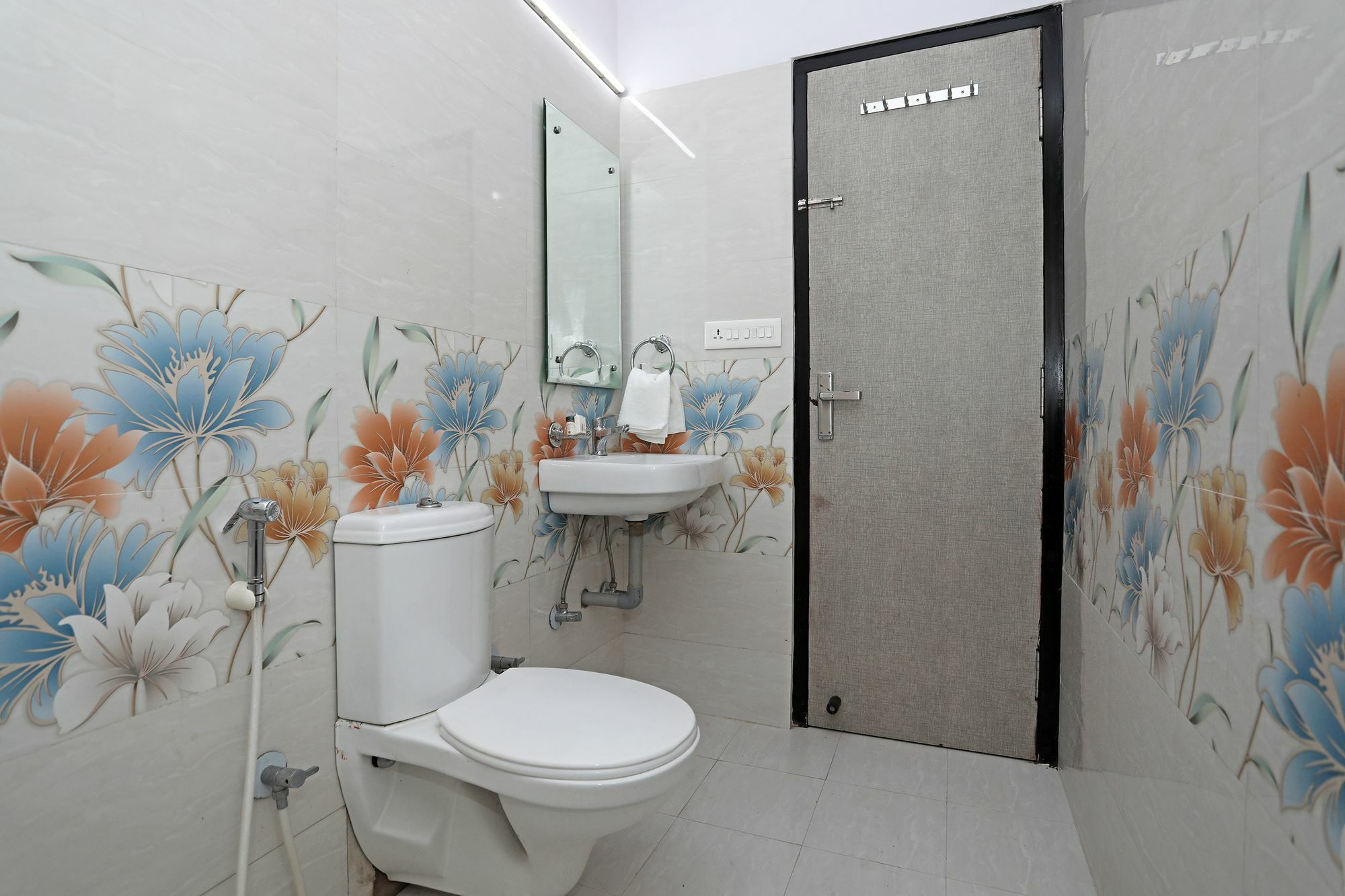Oyo 10228 Hotel Chandramouli Jaipur Eksteriør billede