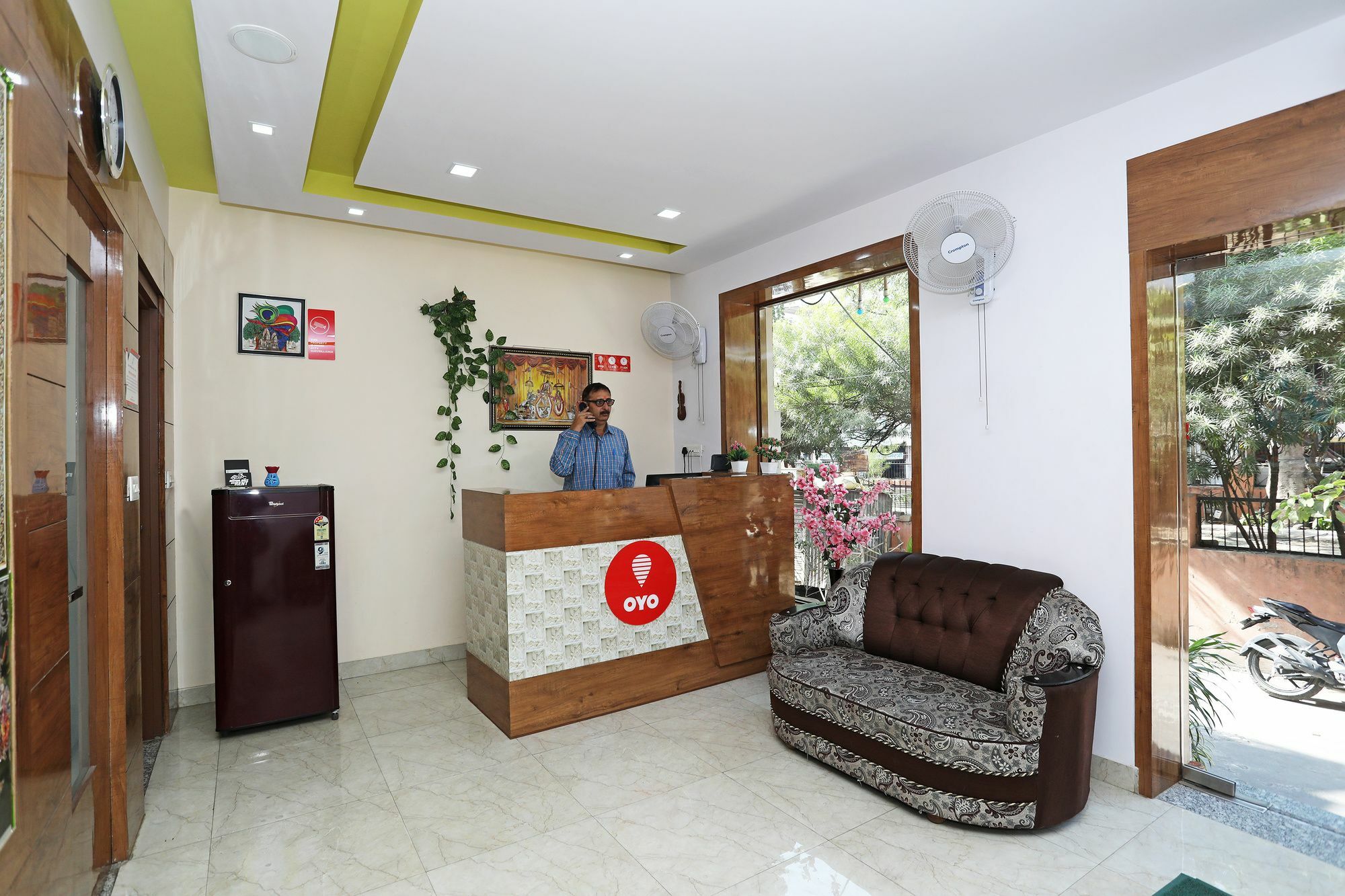 Oyo 10228 Hotel Chandramouli Jaipur Eksteriør billede